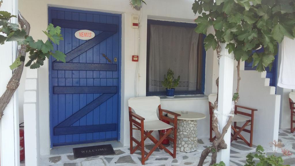 Anatoli Studios Schoinoussa Luaran gambar